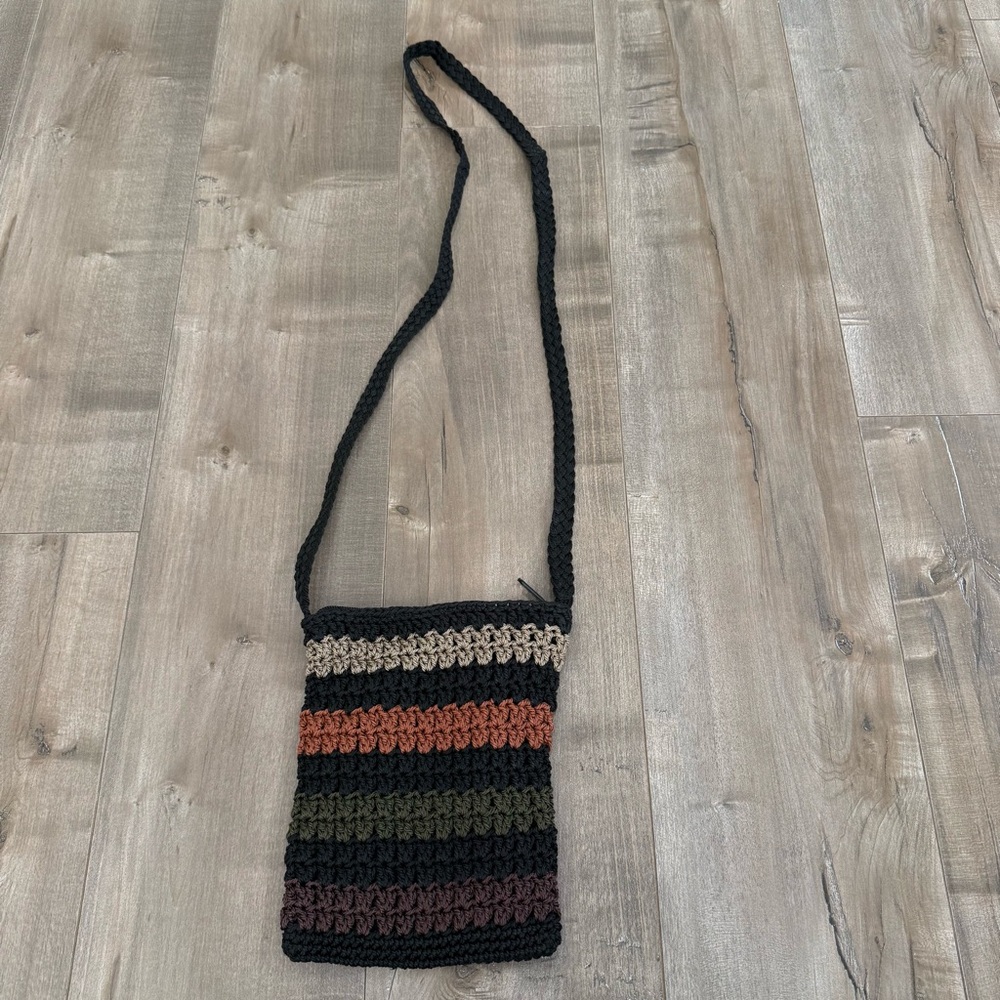 Chateau Crochet Crossbody Bag Woven Small Black Neutrals Handmade Zip Bohemian‎